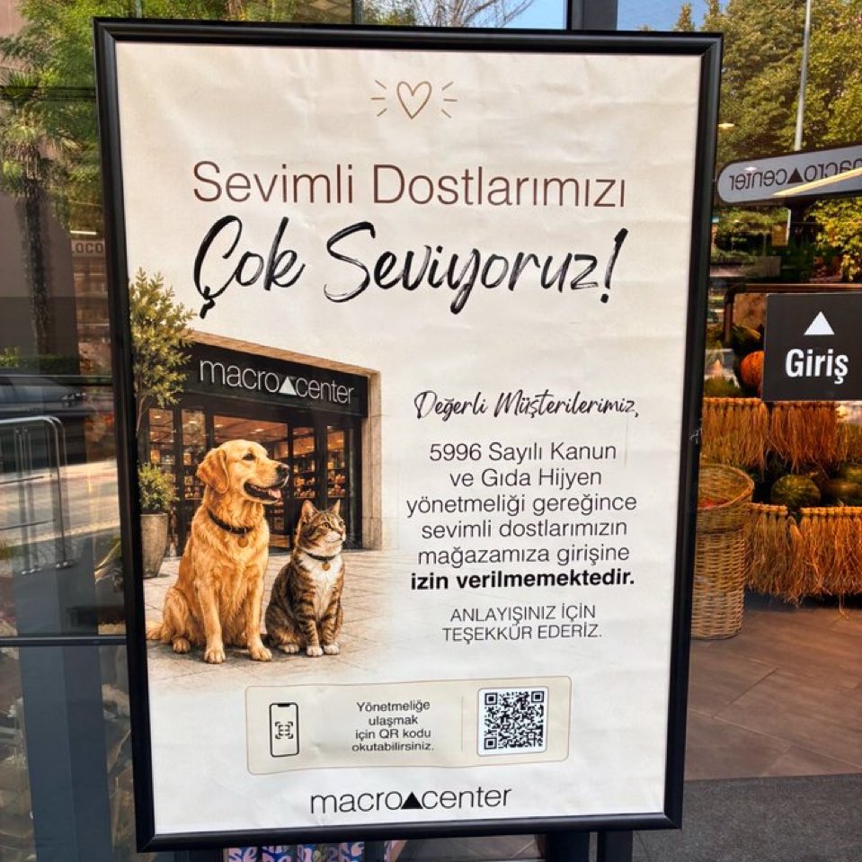 Srpulsy's tweet photo. Biz sizi sevmiyor ve tercih etmiyoruz!
#MacroCenterBoykot 

@macrocenterTR 
@MacroCenter https://t.co/jopeSUKCWS