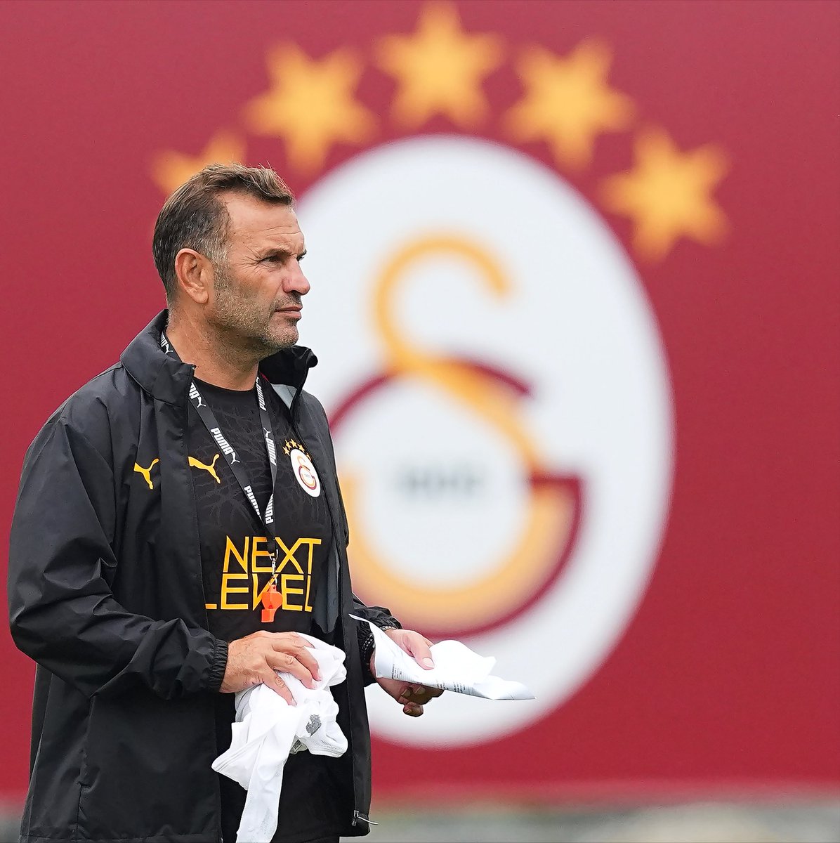GalatasaraySK's tweet photo. 📸 Galatasarayımız, Trendyol Süper Lig’in 1. haftasında A. Çorum FK ile oynayacağı maçın hazırlıklarına bugün Kemerburgaz Metin Oktay Tesisleri’nde yaptığı antrenmanla başladı. 🦁 #GSvÇFK https://t.co/bSzFwQr3AJ