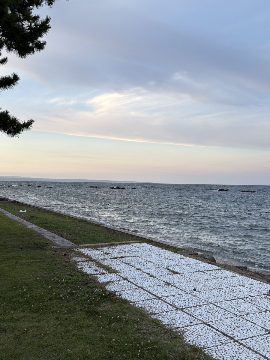 Hoshigamikei's tweet photo. 海行ってキャンプ！ https://t.co/HgxJJxNDDr