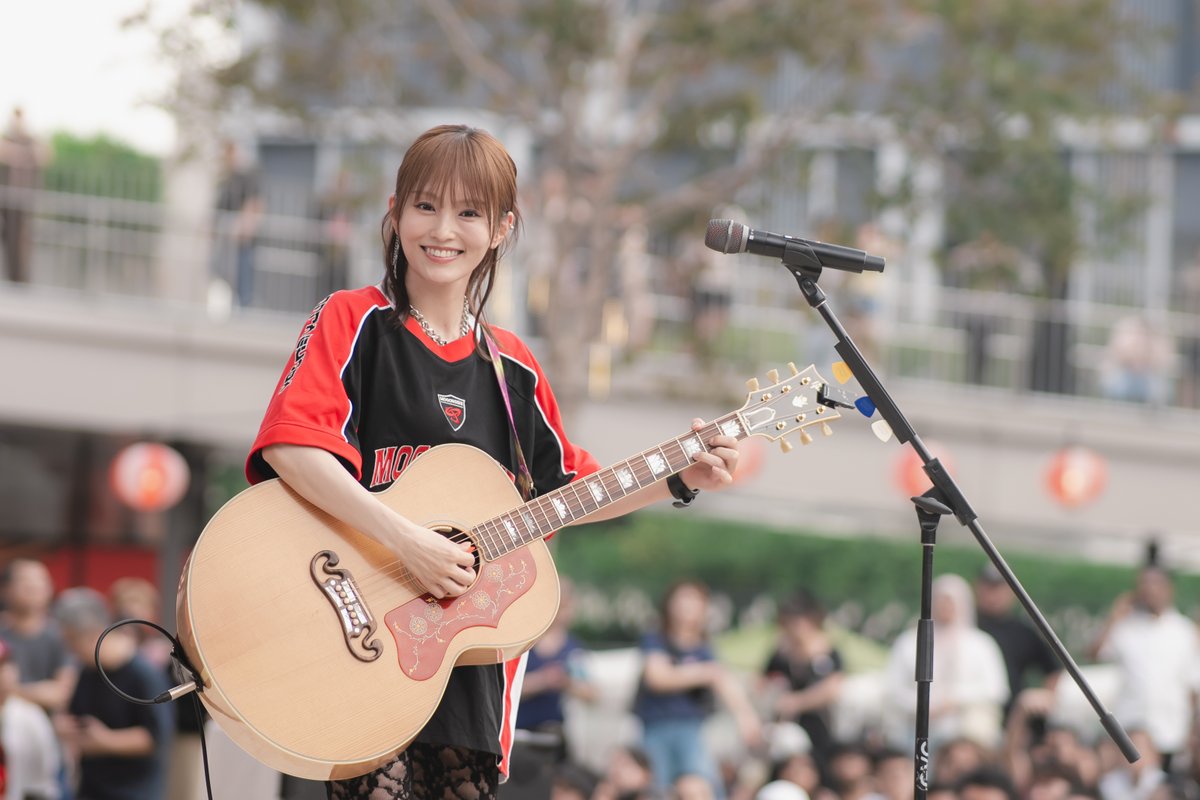 TIFAsiaTour's tweet photo. 🏮【感謝！】🏮
クアラルンプールの中心で、日本の夏祭りならではの景色・音・味・文化を存分に楽しめるイベント”LaLaport BBCC「盆踊りフェスティバル」”が大盛況のうちに終了しました！
TIF ASIA TOURとのコラボステージにご出演頂いた山本彩さん、そして、ご来場いただいた皆様、ありがとうございました！！

#LaLaportBonOdori2026
#TIFASIATOUR
