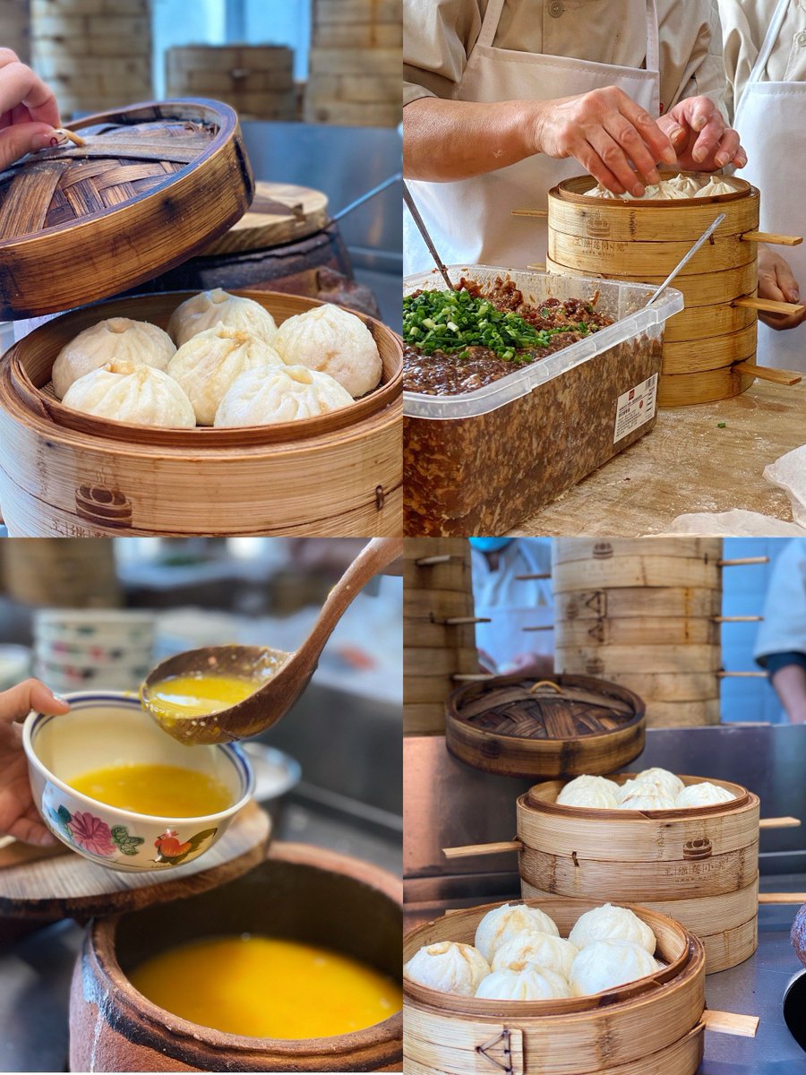 foto_emanuel's tweet photo. [Craving a warm savory street snack Hand-pulled pork bun steaming hot from the cart outside! Soft bun, juicy filling—total comfort for the day.]， https://t.co/ERkh7qGLKd