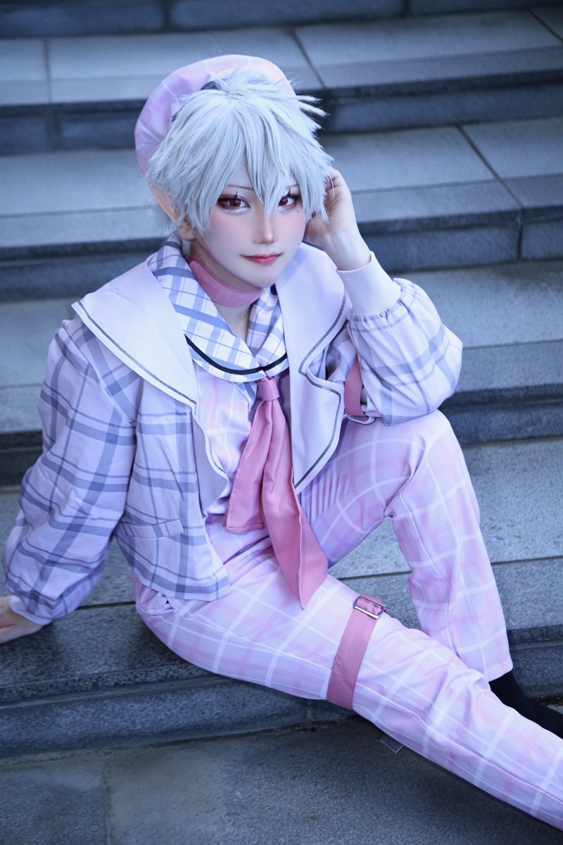 horimiya_05123's tweet photo. Cosplay🌈🕒、🎲

【……見てんじゃん。好きなの？】 https://t.co/uFnBflurW3