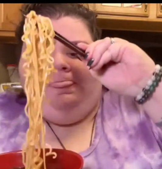 HellaLayzee's tweet photo. Haters will say this is for the feeders. 🖕🏽
#qlr #quirkyloverosee #deathfat #gorlworld #tummytime #remily #BarryIsRemilysMomma #bellyplay #fupa #fatspo https://t.co/F5gQstNl5s
