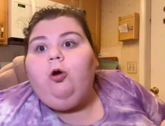 HellaLayzee's tweet photo. Haters will say this is for the feeders. 🖕🏽
#qlr #quirkyloverosee #deathfat #gorlworld #tummytime #remily #BarryIsRemilysMomma #bellyplay #fupa #fatspo https://t.co/F5gQstNl5s