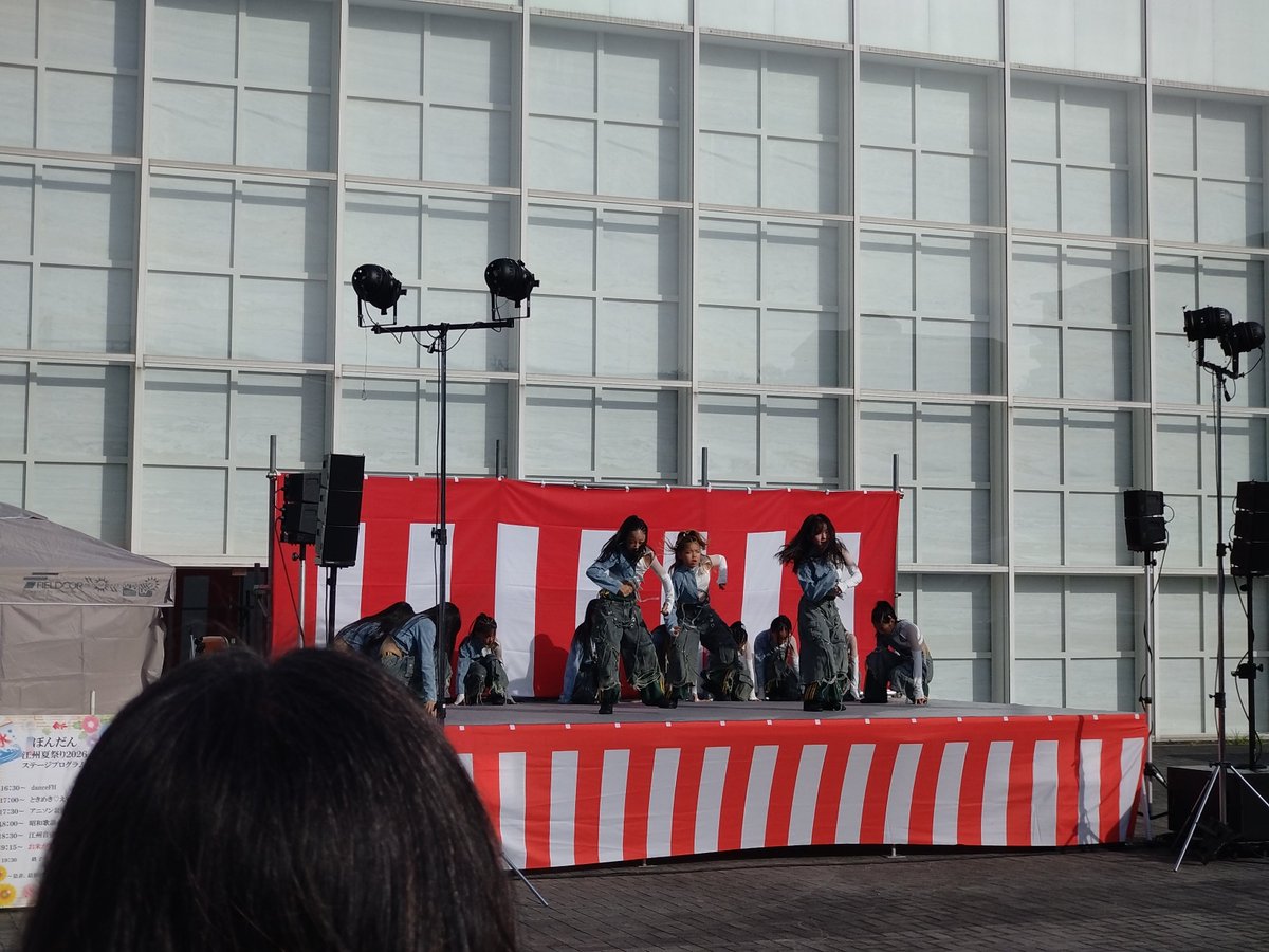 Dance_FH's tweet photo. ぼんだん江州夏祭り！！
楽しく踊らせてもらいましたヽ(=´▽`=)ﾉ！！
初舞台に泣いちゃったメンバーもいたけど、これも大事な一歩☆主催者さま、関係者さま、ありがとうございました〜！ https://t.co/fzciJiIVSp