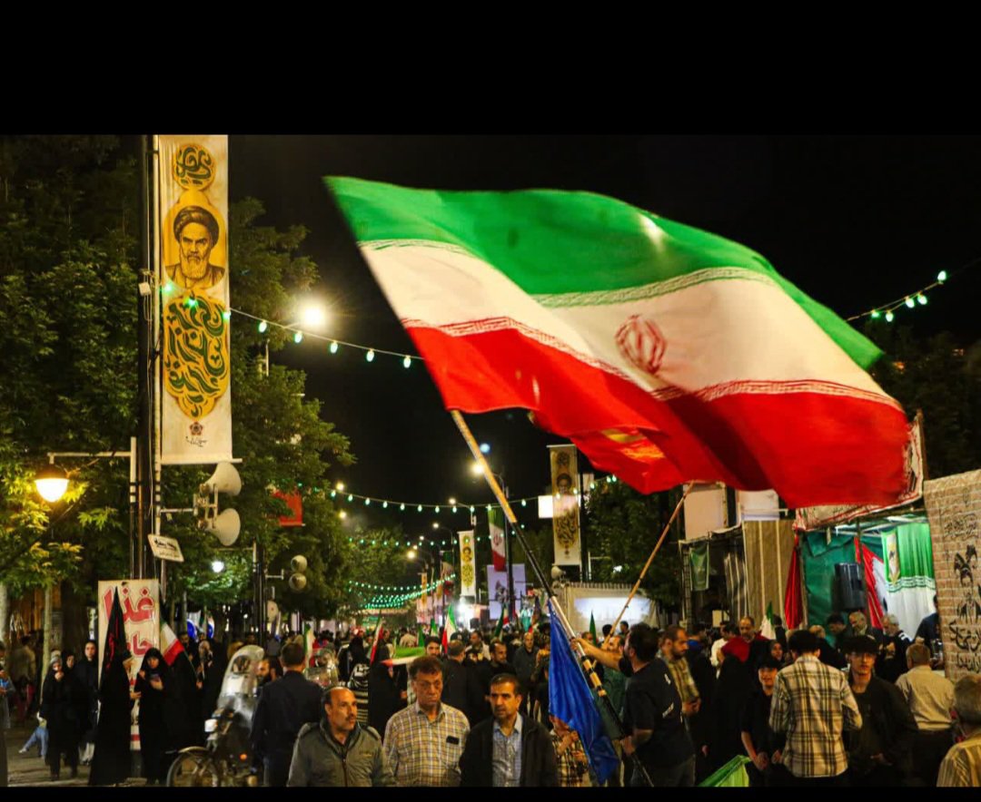hanna_2p's tweet photo. رسانه‌های غربی اعتراف کردند که حمله به تاسیسات انرژی و زیرساخت‌ها، نه تنها ایران را تسلیم نخواهد کرد بلکه مردم را با نظام متحدتر می‌سازد .
#وحدت_ملی
#اتحاد_مقدس
#تهران https://t.co/RsQZT5Pdnc
