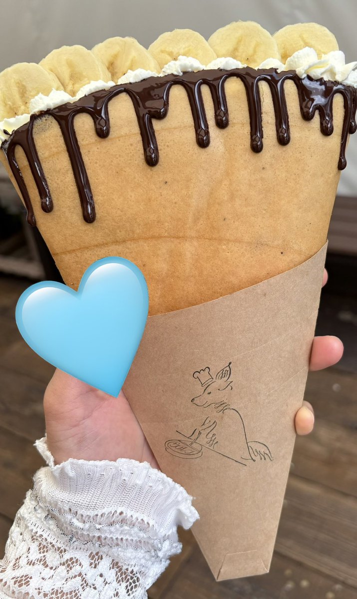 Blueming_33's tweet photo. バナナ抜きって言えなくてバナナも食べた。 https://t.co/eYrKlGwjHI