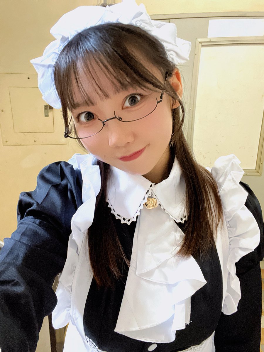 hana_hocoro's tweet photo. にまちゃん生誕＆周年ご帰宅ありがとうございました🍀
にまちゃんおめでとう！1年続くってすごいね、まだまだみんな楽しんでね！

暑い中来てくださってありがとうございました！みんな優しくて、幸せだ！

クラシカルはなちゃんどうでしたか〜？👼
またお盆明けにお待ちしてます♡ https://t.co/mXDZlI0ZAn
