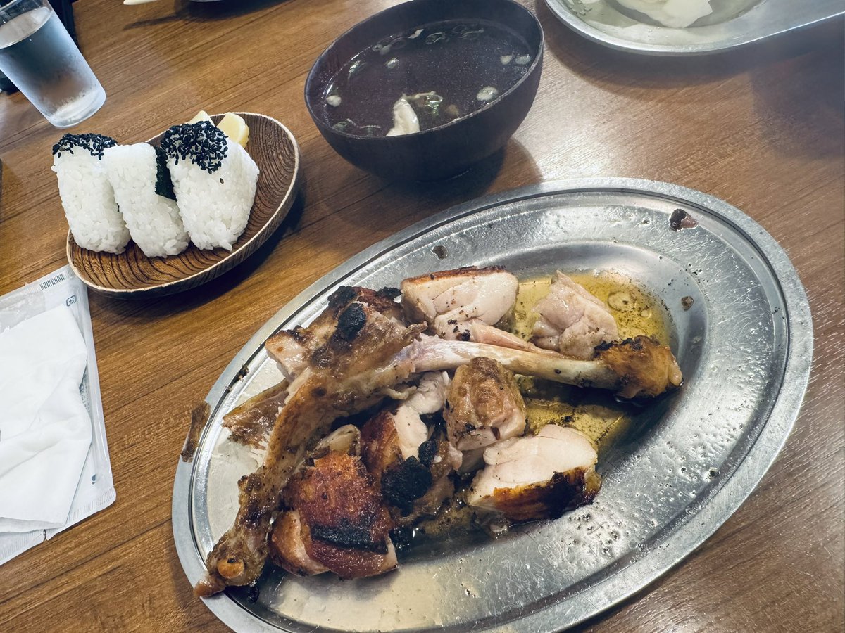 papi_S63's tweet photo. 土曜の夕方に2人が高松に

食べて写真撮ってまた食べての繰り返しで一日が終わった😌
全部の店美味しいと言ってもらえて嬉しかった🥺 https://t.co/3SPanmanyU