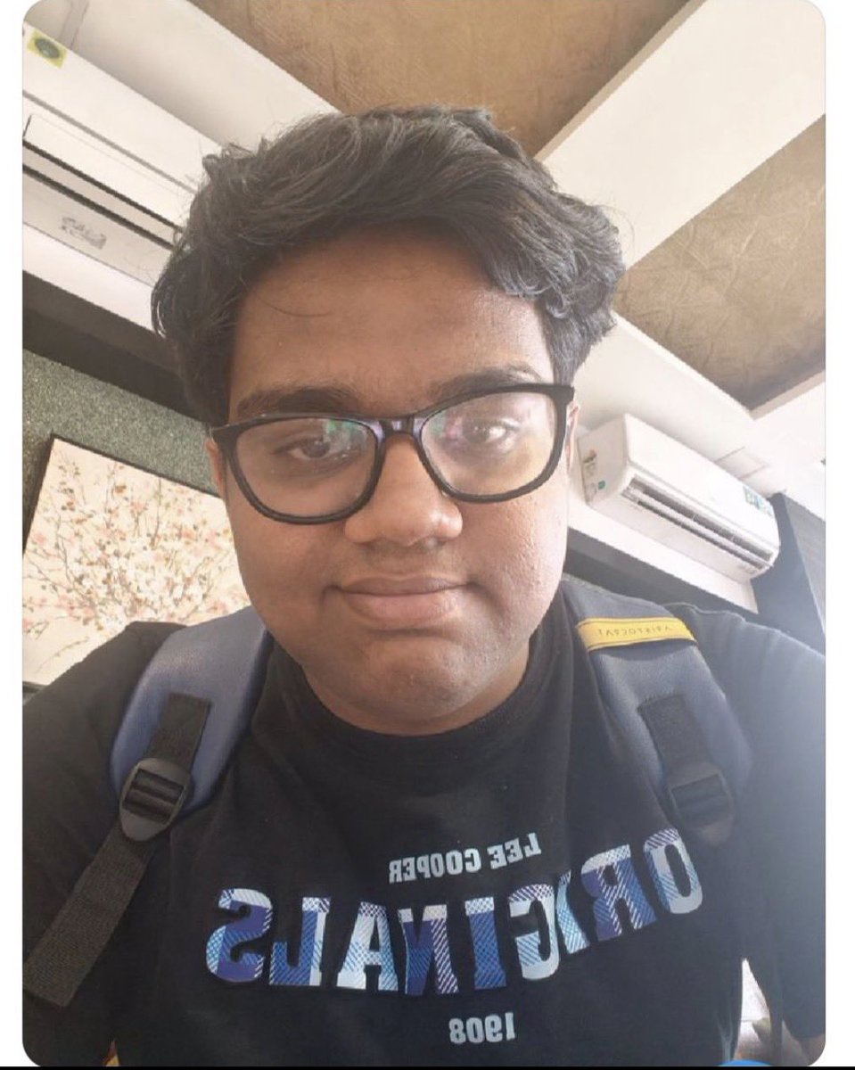 MMuthu38905's tweet photo. @Samsonified9 @ItzxLeo @thalaterritory 🦧😂😂😂😂😂😂 https://t.co/3iQKvOEMFh