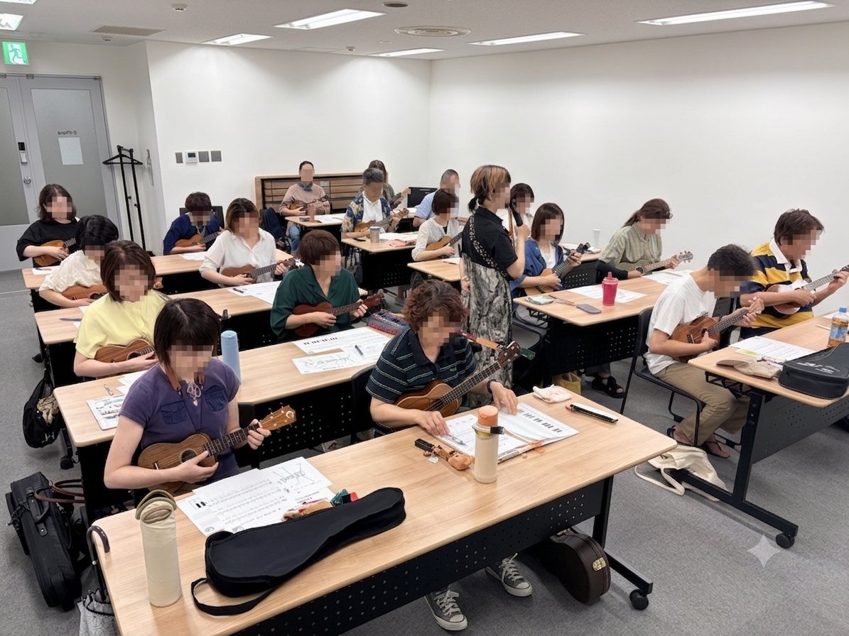 shimaleleuke's tweet photo. 本日ウクレレ基礎のセミナー開催しました！
正しいフォーム、チューニングや指使いのコツ、3コードの基本的コード進行、Cメジャースケールからの「きらきら星」合奏までで初心者の方、基礎を見直したい方にご参加頂きました🔰✨️
皆さん頑張りました！
次回は8/23（日）シマレレでお待ちしています😊 https://t.co/aS3XvZ0VZl