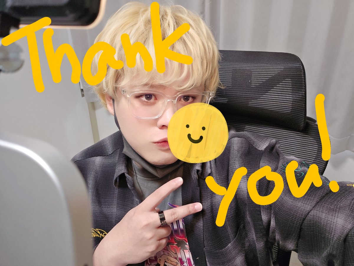 Tn0A0's tweet photo. オンライン交流会無事終了致しました！
2日間本当に楽しかったし面白かった😁

夏の思い出ありがとう！！
またね https://t.co/nMVluzOS9d