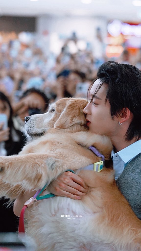 Chin_KameJesse's tweet photo. พี่ชายน้องชายตระกูลสง่าวรวงศ์

FUR FRIENDS X EST AND PB 
#โตมากับวิฟxEst
#est_rvp https://t.co/86kLs7yupR