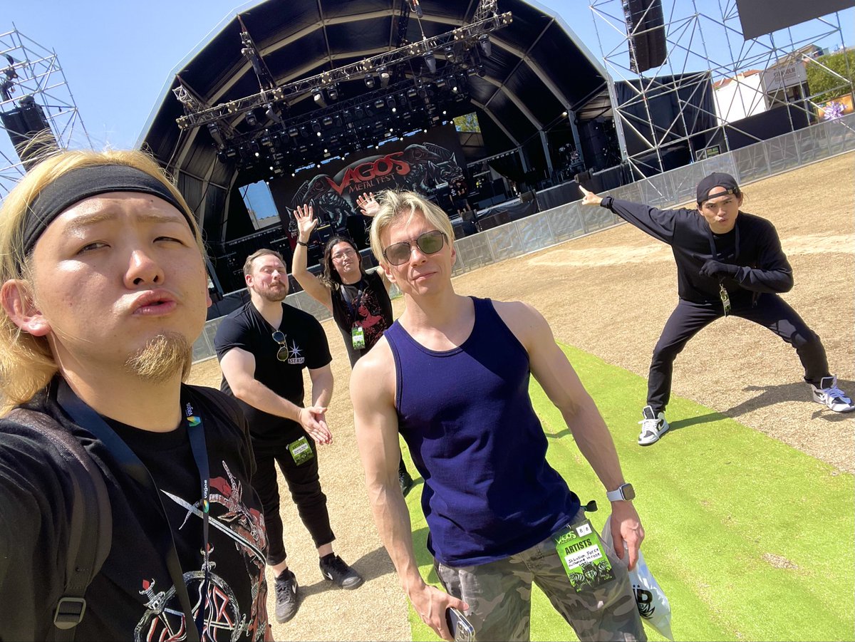 ILLUSIONFORCE tweet picture