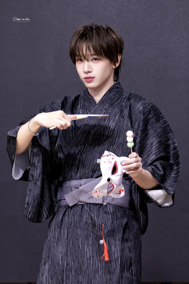 M9eowiiii's tweet photo. 260809 메이크스타
🍡
#SHUAIBO #장슈아이보 #AHOF #아홉 https://t.co/tWbLwD91FW