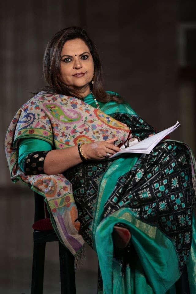 azizkavish's tweet photo. नाविका- धुरंधर में अतीक अहमद को दिखा दिया तो आपको बुरा लग गया

अखिलेश यादव- अतीक अहमद दुनिया में है क्या? क्यों नेगेटिविटी फैलाना चाहते हो आप? क्या बीजेपी के साथी के साथी उनके साथ नहीं थे?

नाविका- बीजेपी के साथी के साथी और समाजवादी में मेम्बर होना एक ही बात है क्या?

अखिलेश यादव- जो ताकतवर होता है वह सबके साथ होता है

नाविका- इसीलिए वह आपके दल में थे

अखिलेश यादव- आपके बीजेपी के नेताओं के दल में भी थे🔥🔥 क्या नही थे?

नाविका- यह तो आप बताओगे ना

अखिलेश यादव- क्यों आपको समाजवादी पार्टी की जानकारी है तो क्या बीजेपी की जानकारी नहीं है
🔥🔥🔥