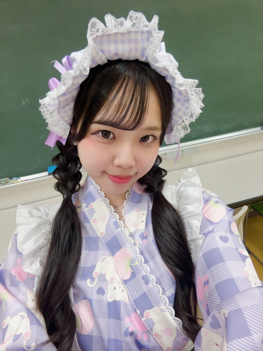 x_noanoa's tweet photo. 中田島町納涼祭りありがとうございました🏮💜

メイクはデビュー初期に近くしてみたよ𓏼ᐪ ᵕ ᐪ𓏼
アイドルしてる時は薄くしてるんだけど今日は濃いめなの気づいた？？気づいたキミはのあぽんマスターだね🫵🏻🌟 https://t.co/JACwRe9JiR
