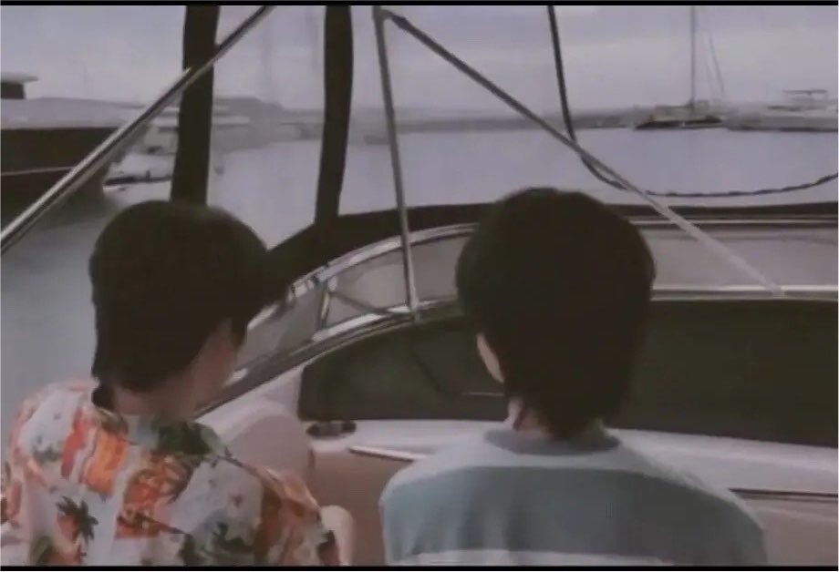 Phx77a's tweet photo. สมัยก่อนหน่ะนะพ่อกับแม่ฉันจีบกันแบบนี้แหละ ไปทะเลเป็นแก๊งแต่นั่งคุยกันสองคน ให้เพื่อนแต่งรูปแต่ลงแค่รูปที่แม่เลือก วันเกิดพ่อหรือแม่จะอยู่ด้วยกันทุกปี แม่ฉันมีพ่อเป็นนายแบบคนแรก และพ่อเป็นคนแรกที่เชื่อมั่นในตัวแม่มาตลอดว่าแม่จะทำได้ https://t.co/SNx7k8JeRK
