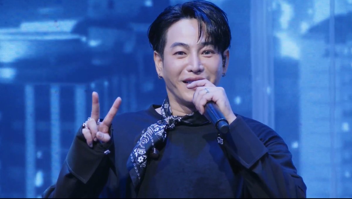PeckPaLit_FC's tweet photo. ✌️@peckpalit

#Peck_IGYFanmeet #PeckPaLitChoke #เป๊กผลิตโชค https://t.co/zCrSPEGT7J