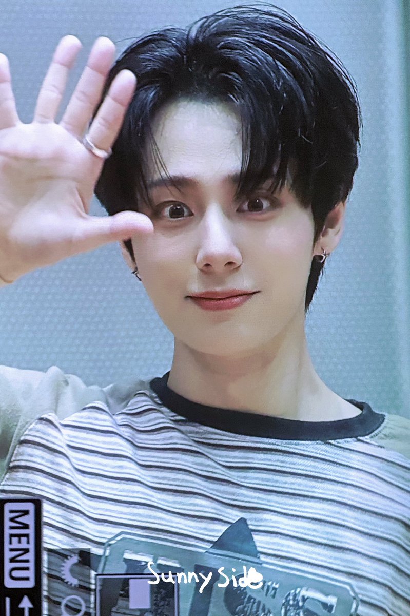 SunnySide980826's tweet photo. 260809

#ONEUS #원어스 #환웅 #여환웅 #ファヌン #Hwanwoong https://t.co/pZiE12Kocx