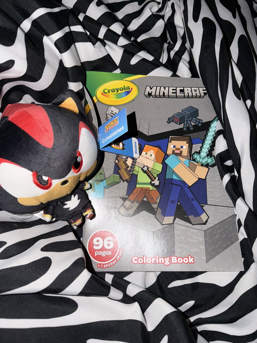 applkid's tweet photo. wat i got from walmart Yay https://t.co/6lRuPGXg1W
