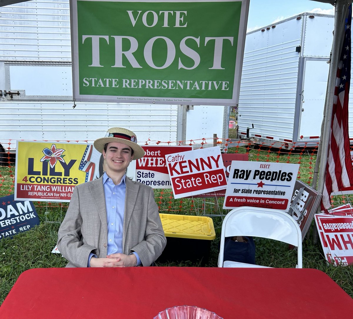 TomTrostNH's tweet photo. Great weather for Old Home Days today! Come say hi!
#nhpolitics https://t.co/i5TLCcdgeW