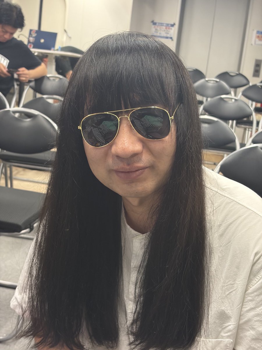 jyukyunin's tweet photo. 【「ムーンヌ」まで19日】

投稿が少しずつ遅れてるしライブに集中して昼間が抜けてしまった！楽しみにしてくれている皆さんすみません！
取り返すように沢山撮った写真をご覧下さい！

よければツリーにある単独の詳細もご覧下さい！↓ https://t.co/rJ6wUClpJW