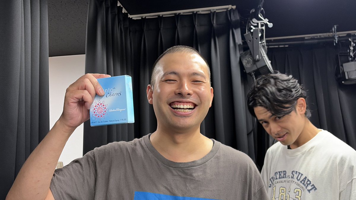 jyukyunin's tweet photo. 【「ムーンヌ」まで19日】

投稿が少しずつ遅れてるしライブに集中して昼間が抜けてしまった！楽しみにしてくれている皆さんすみません！
取り返すように沢山撮った写真をご覧下さい！

よければツリーにある単独の詳細もご覧下さい！↓ https://t.co/rJ6wUClpJW