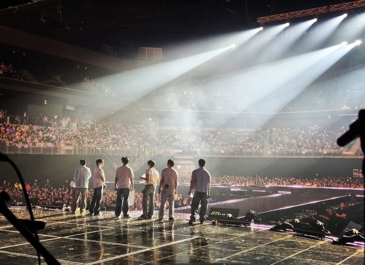 woo_Love_0430's tweet photo. ドラマーさんIGより

2PM仁川コンサート終
了！

#2PM_THE_RETURN
#THE_RETURN_in_INCHEON https://t.co/eN8rI1kSda