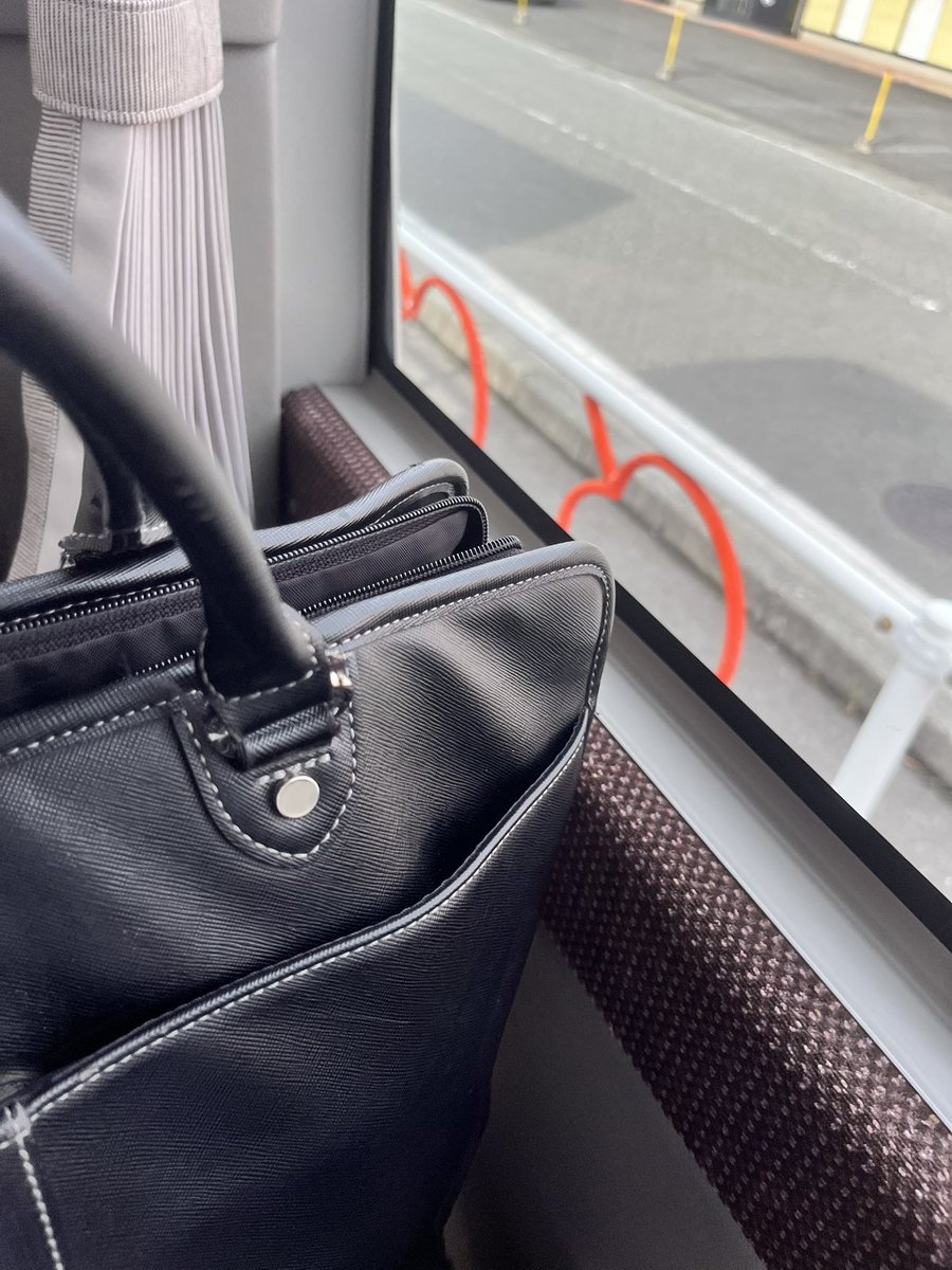 Alex_yunochan's tweet photo. 長野県から出社して
先輩のおかげで
売り上げ伸びた

ありがとうございました先輩。
2分野トップで走る

ただ支えてくれた人がいるの忘れない。 https://t.co/Gub5MvhwoG