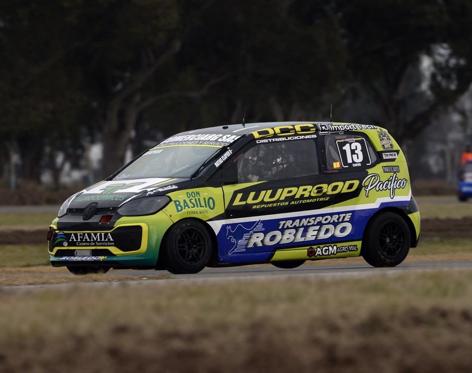 acelerando_team's tweet photo. #TurismoPista #FinalC2
🥇Matias Quaglia se quedó con la final de invitados en la intermedia
🥈T. Fineschi
🥉A. Sangoy
#TP300Pilotos
#TPenSanNicolas
📸 @TurismoPista https://t.co/B0LlzvYbAN