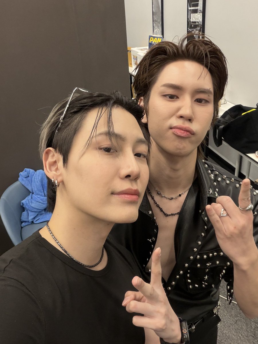 bb0un's tweet photo. เปรมชอบพูดว่าตัวเองไม่ค่อยมีคนรู้จักมาตลอด  วันนี้มีคนรู้จักเปรมเยอะมากขึ้นแล้วนะ ❤️ เก่งมากครับ https://t.co/eBNFF8huH8