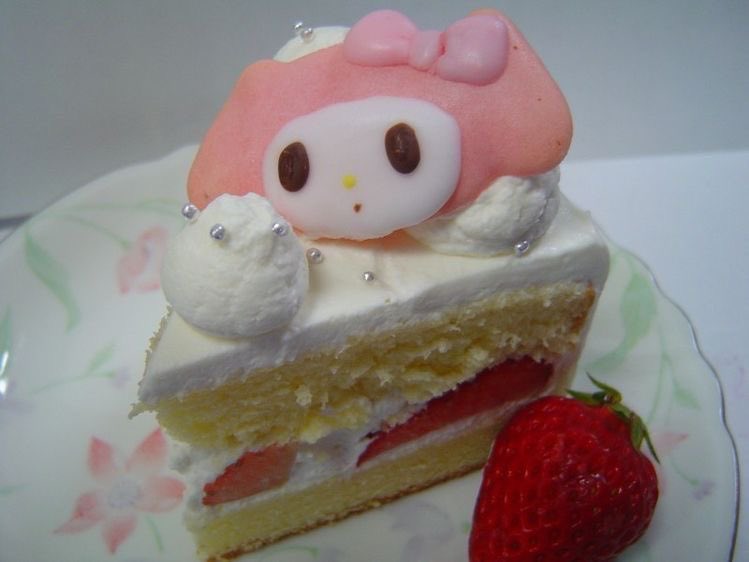 sakurafraise's tweet photo. my melo strawberry sweets are literally me https://t.co/CYgaG3TvjK