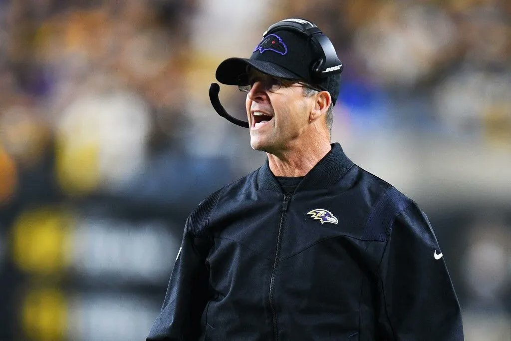 BMRReviews's tweet photo. 🏈 2026 NFL Coach of the Year Odds 🏆
Ten head coaching jobs opened last winter. Ten. Tying the all-time record. Let’s take a quick look at the state of the NFL coaching landscape: https://t.co/0FYSos1cnL
#NFL2026 #CoachOfTheYear #NFLCoaching #NFLOdds #HeadCoach https://t.co/MgRtiFpW6H