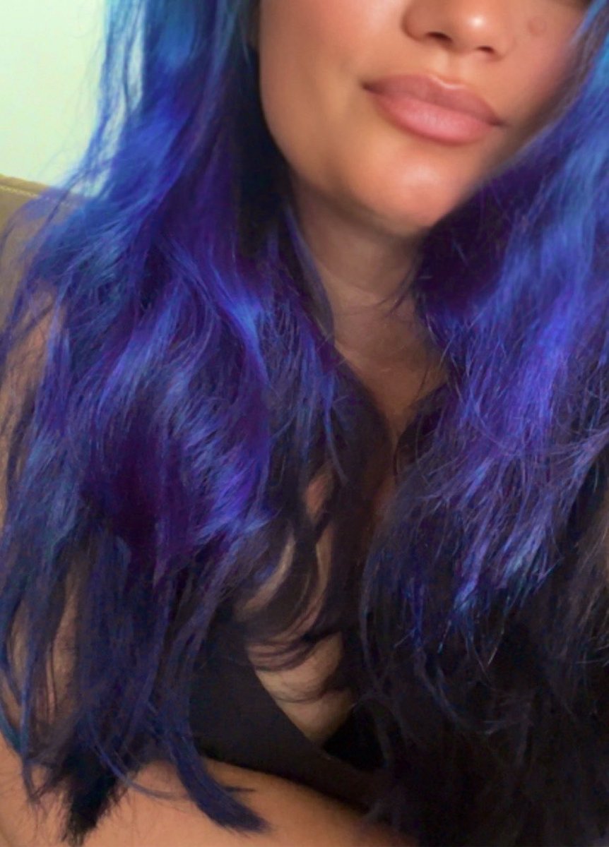NyxaraBlue's tweet photo. Du willst meine Aufmerksamkeit? 

Verdiene Sie dir 🖤

#Findom #MoneySlave #GermanFindom 

#VesperaNoirRules https://t.co/4Mx4DFxSvS
