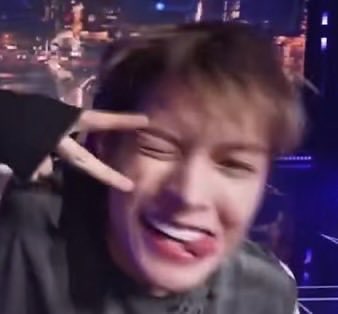 jjamchao's tweet photo. (｡•̀ᴗ-) https://t.co/LY9TAxYgZ8