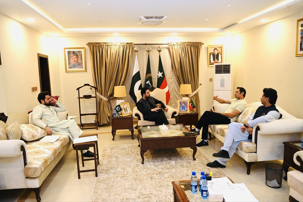 ShafiJanPTI tweet picture