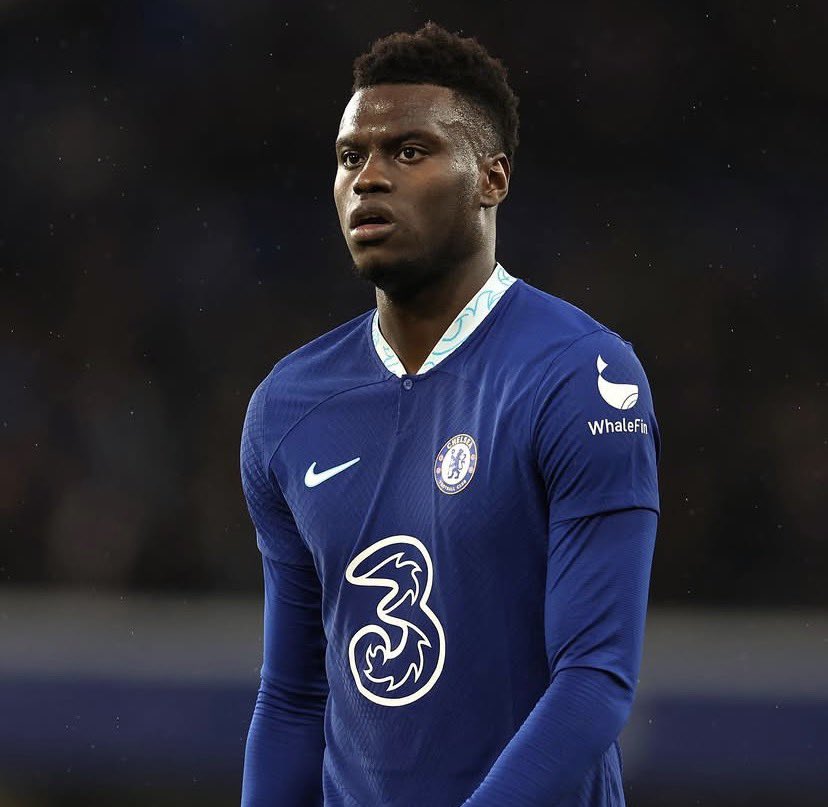 Destinyh79's tweet photo. @FabrizioRomano Which club is coming for this guy 
😭😭
Leave my club man https://t.co/zg6YcRzeMK