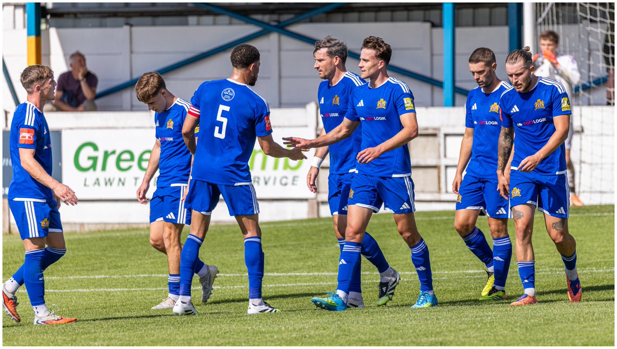 ClitheroeFC's tweet photo. Loom Loft, - LOFT LOGIK - Brian Dent Limited - New Inn - The Pitching In Northern Premier League

#Letsgoblues! https://t.co/VoWNjxkuWL