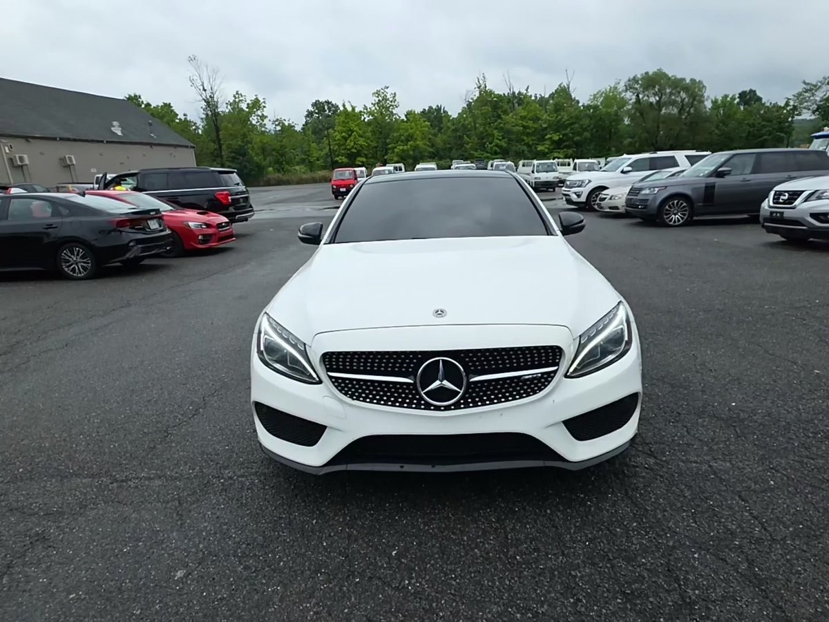 Kinglamarr___'s tweet photo. 2018 Mercedes Benz AMG C43 4MATIC
From the US straight to your doorstep in Nigeria 🫵🏽🇳🇬

🏷️: ₦33 Million ($23.3K) ONLY
(All in: Buying + Shipping + Clearing + detailing + Delivery)
ETA: 6-8weeks

Contact for details 📥 https://t.co/7UTKNRdm5Y