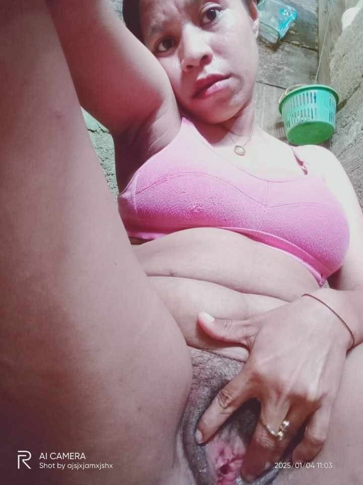 melanesia4397's tweet photo. Mari sayang 👅👅👅 https://t.co/TibtLZe0ys
