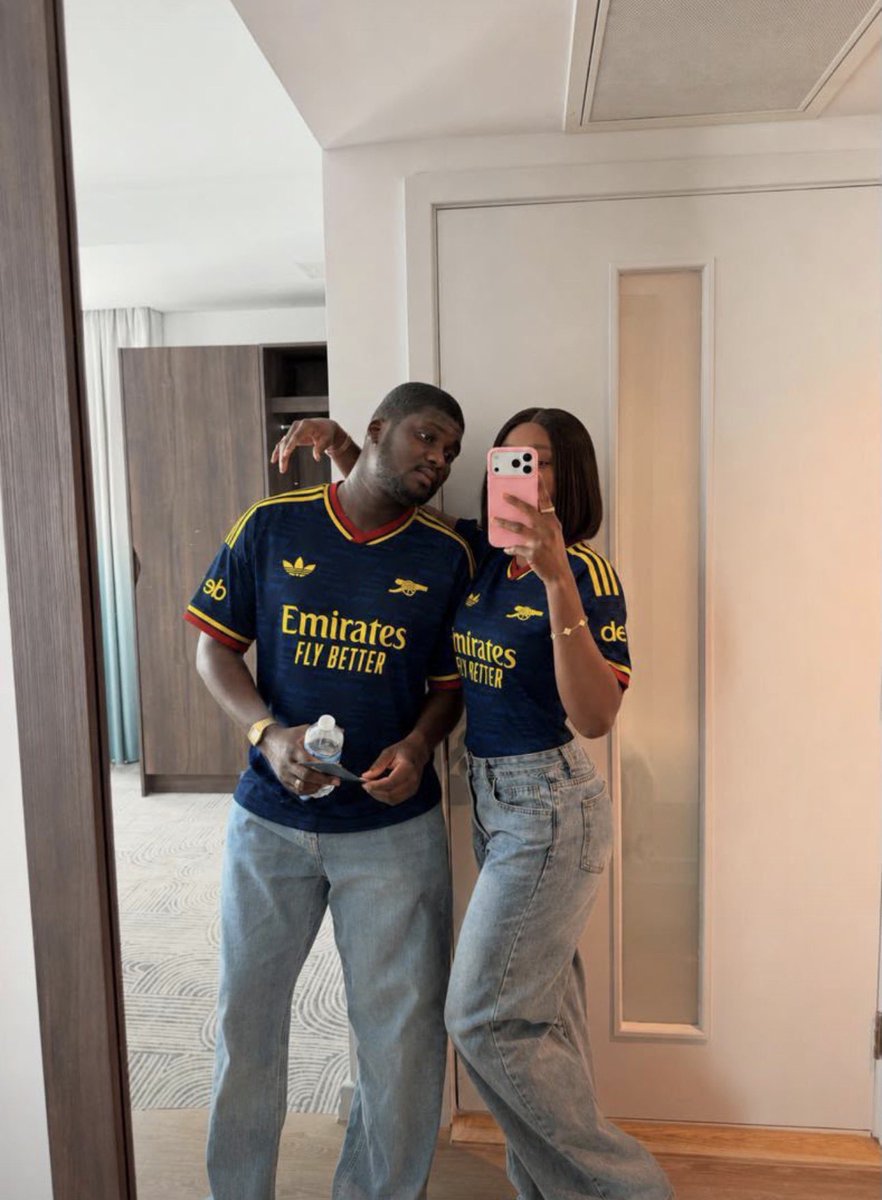 DIAMONDDGREAT's tweet photo. Because you asked nicely 😌🤝 https://t.co/oa8tnKewL1