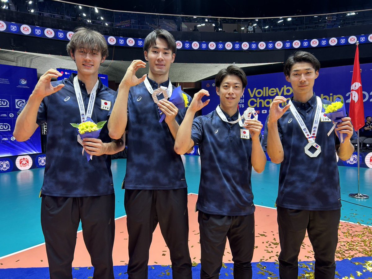 chuouniv_volley's tweet photo. 🏐2026男子アジア東部地区選手権大会 結果報告！

🇯🇵日本代表、準優勝！！🥈

決勝まで勝ち進み、見事準優勝という結果で本大会を終えました！

日本代表として最後まで戦い���いた14名の選手の皆さん、準優勝おめでとうございます！👏

大会期間中、温かいご声援をありがとうございました！ https://t.co/LCVZ9Oq9Rq