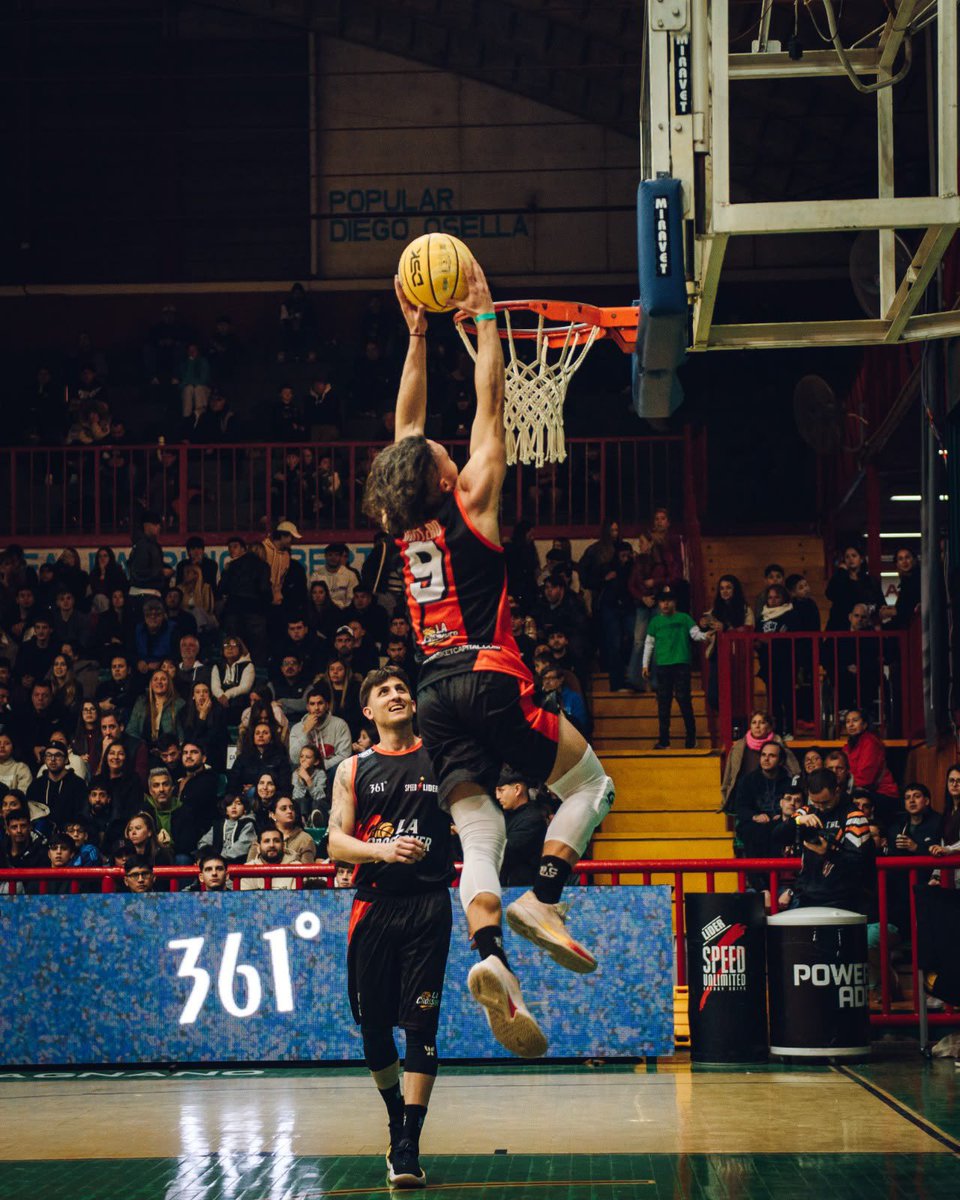 Dean_Rodrigo's tweet photo. LA CROSSOVER

Vivimos una jornada inolvidable que reunió a grandes referentes y nuevas generaciones alrededor de una novedosa experiencia deportiva. Compartimos el entusiasmo de una comunidad que acompañó esta propuesta en el Cerutti https://t.co/Zl7OlzLYS1