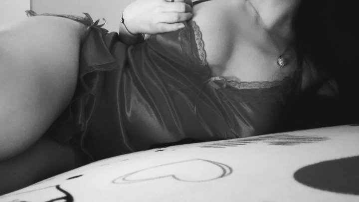 CherrySpice666's tweet photo. Ups 🙈🐇 
Como me veo? 😳🎀

#chile #nsfwtwtًً https://t.co/3paAo4YIPs