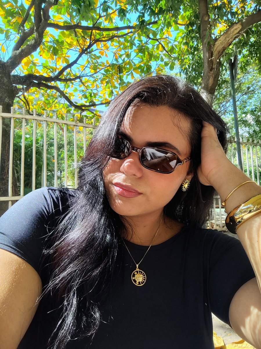 itsniczx's tweet photo. Que o sol nunca saia de leão 🙏🏻 https://t.co/elhWlJdOnJ