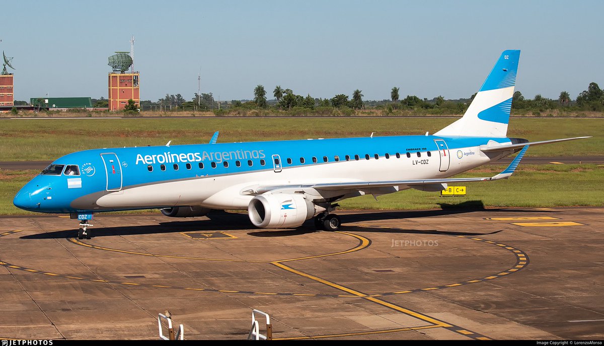 SpottersArg's tweet photo. 🇦🇷 Después de seis meses en tierra, hoy volvió a volar el Embraer 190 LV-CDZ de Aerolíneas Argentinas. Operó un vuelo de prueba Ezeiza - Ezeiza https://t.co/r0cEEvmnw6