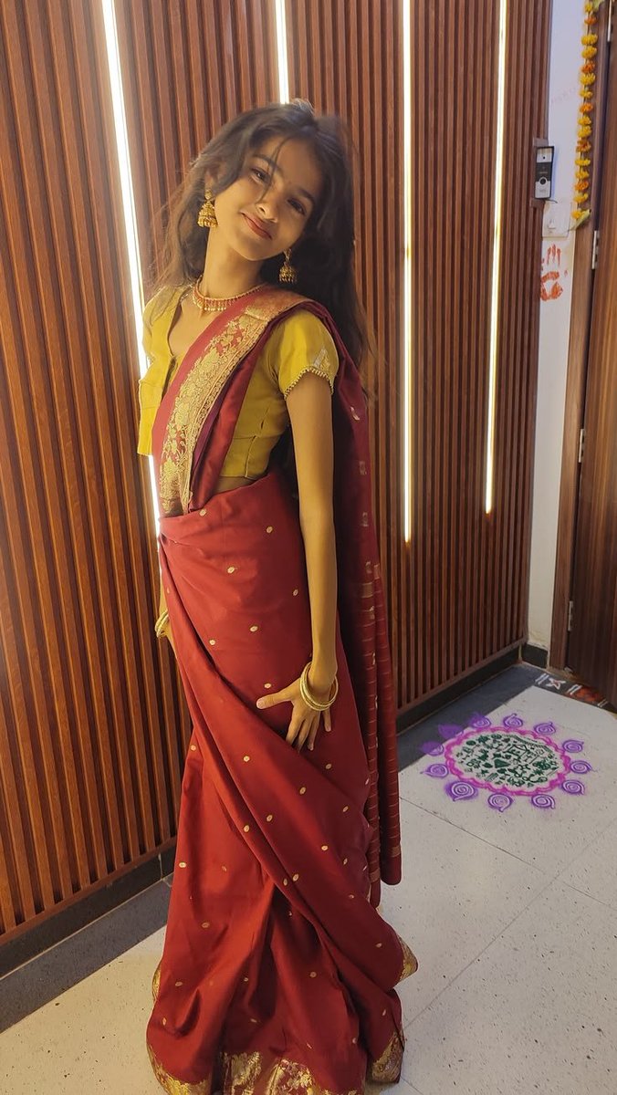 Lowreshotties's tweet photo. If you like this post ivala ethana vaati venumnaalum enna venumnaalum seiyalam aana unga kunju 2 inch kammiyaagirum https://t.co/DWfTknALI3