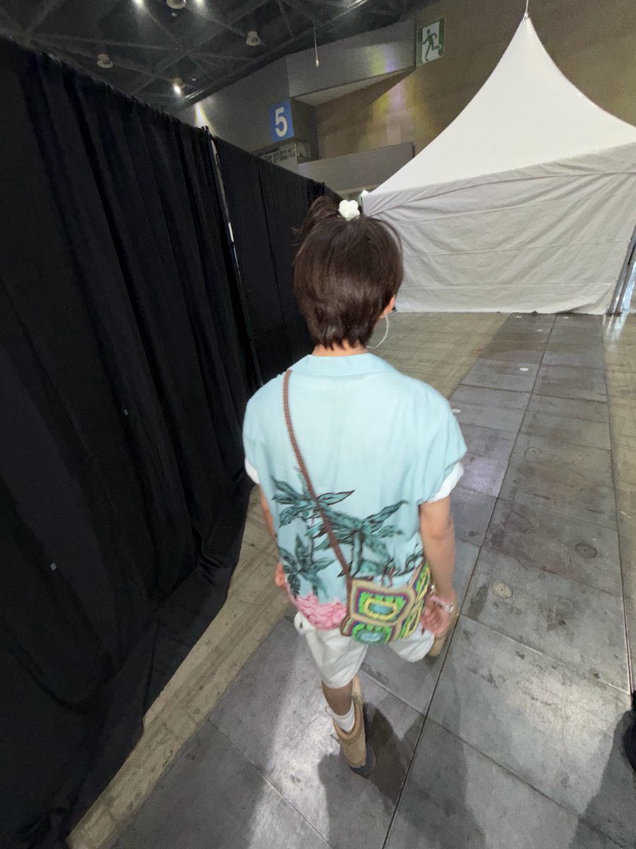 k3leio's tweet photo. 사과머리 존컼ㅋ https://t.co/PwD6e8k3dm