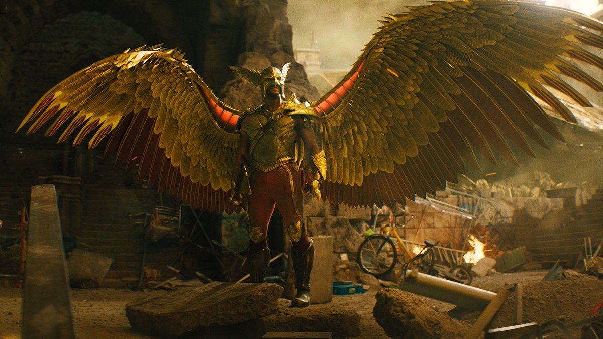 Itssan17's tweet photo. Hot take: Black Adam was the last time when superhero costumes looked great in dc movies. https://t.co/kuQEPfBQbw